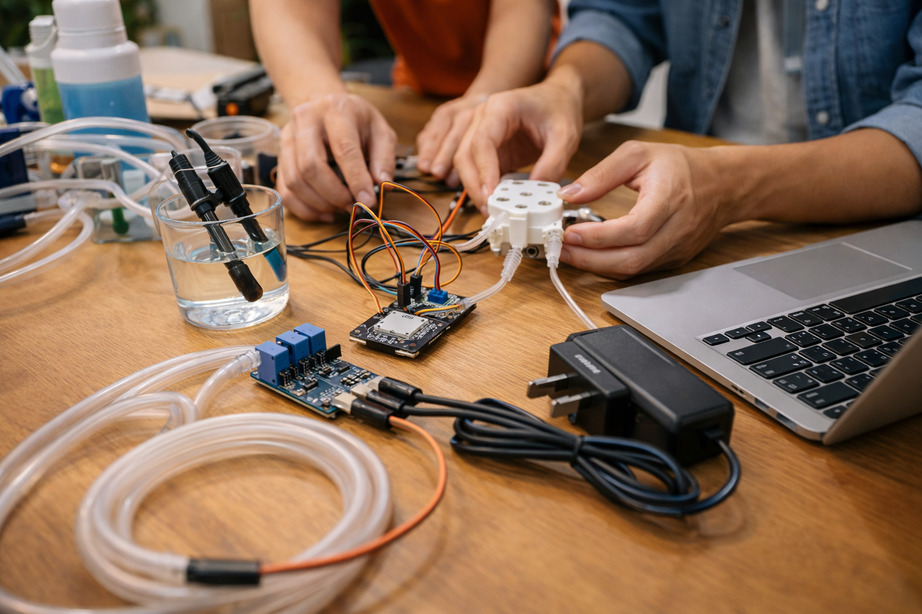 Hands-on workshop building sensors, tubing and micro-controller automation